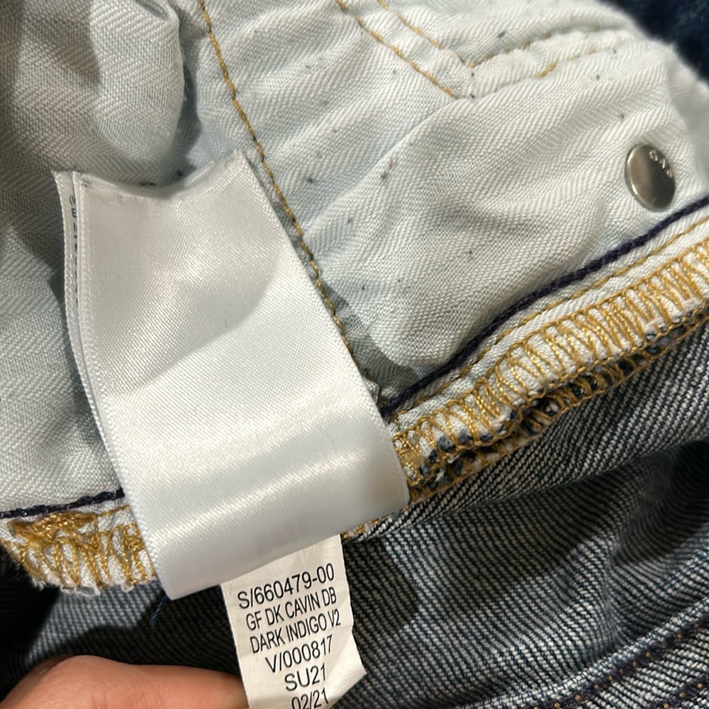 Gap Girlfriend Mid Rise Jeans - Picture 10 of 10